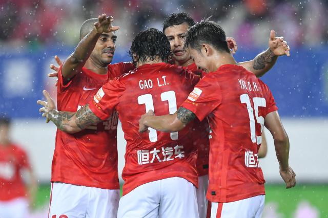 PG官方-5归化入选国足名单状态均不佳 40强赛谁能踢主力？